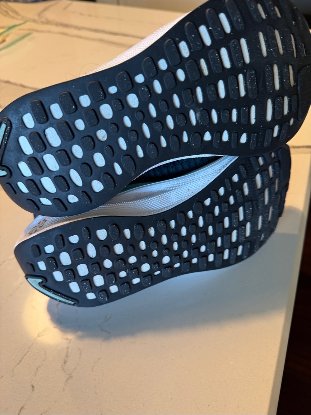 Women’s Nike running Shoes - Picture 6 of 6